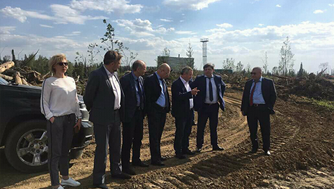 Олег Крюков посетил площадку строительства подземной исследовательской лаборатории в Железногорске