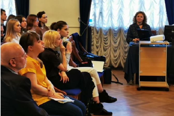 Качество интернет-публикаций на тему ядерных технологий обсудили на круглом столе в Санкт-Петербурге